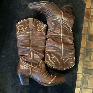 Cowgirl boots size 7